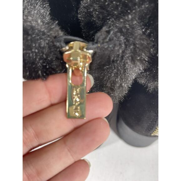 DKNY New Aron Wedge Bootie Black Womens Shoes Faux Fur 7 M Boots Used Once $150 - Picture 5 of 10